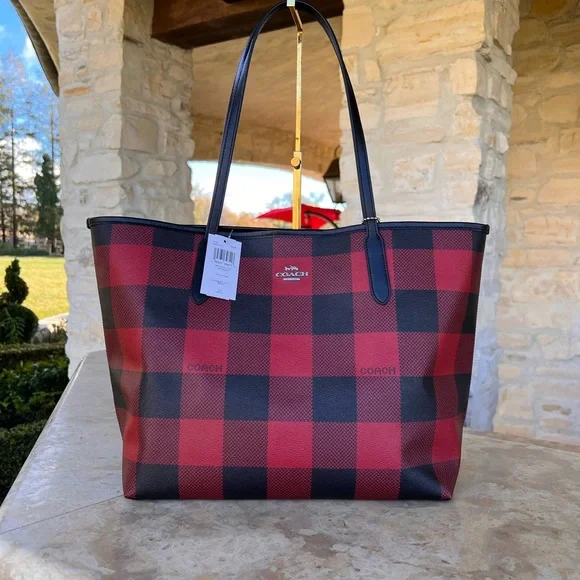 Coach buffalo Plaid Check Reversible Tote Handbag&wallet Red Black - Picture 3 of 13